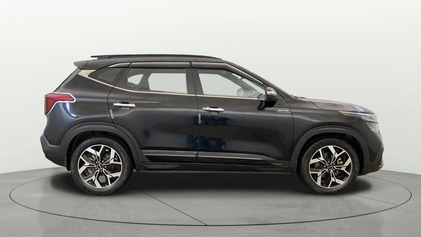 2024 KIA SELTOS  GTX Plus 1.5 Turbo Petrol DCT, Petrol, Automatic, 17,752 km, Right Side View