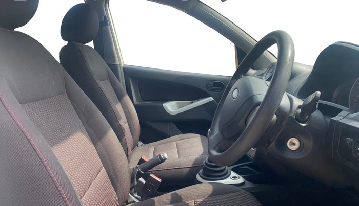 2011 Ford Figo ZXI 1.4 DIESEL, Diesel, Manual, 74,516 km, Right Side Front Door Cabin