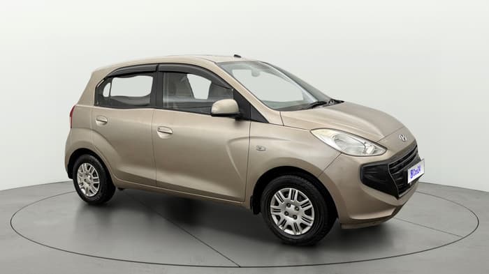 2018 Hyundai NEW SANTRO MAGNA, CNG, Manual, 63,938 km, Right Front Diagonal