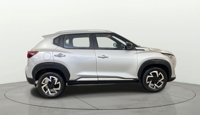 2022 Nissan MAGNITE XV MT, Petrol, Manual, 71,978 km, Right Side View