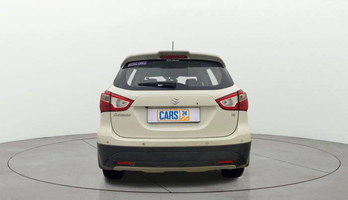 2016 Maruti S Cross ALPHA 1.6, Diesel, Manual, 79,778 km, Back/Rear