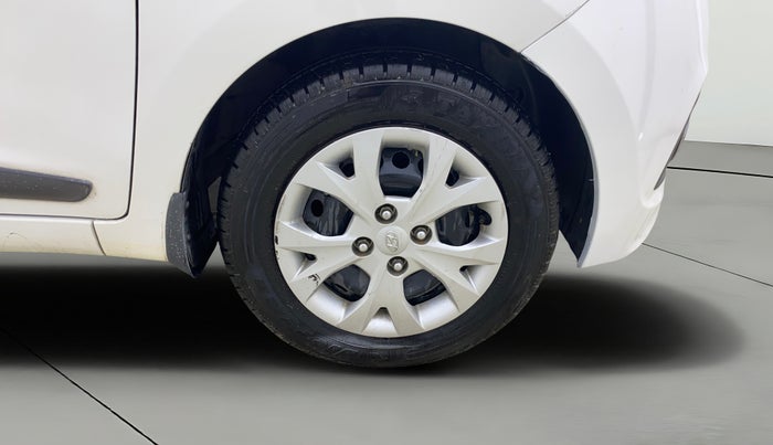 2015 Hyundai Grand i10 SPORTZ 1.2 KAPPA VTVT, Petrol, Manual, 43,941 km, Right Front Wheel