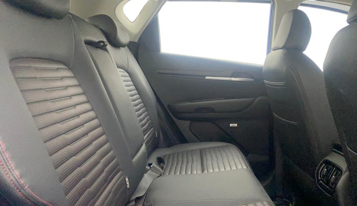 2020 KIA SONET GTX PLUS 1.0 IMT, Petrol, Manual, 41,767 km, Right Side Rear Door Cabin