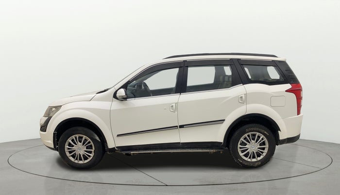 2015 Mahindra XUV500 W6, Diesel, Manual, 60,821 km, Left Side