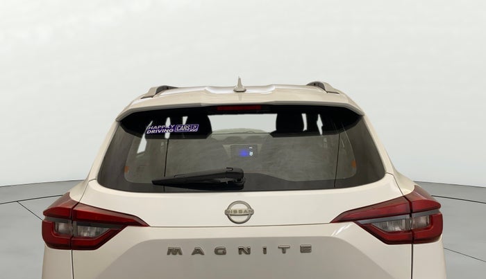 2022 Nissan MAGNITE XV TURBO CVT, Petrol, Automatic, 33,823 km, Rear Windshield