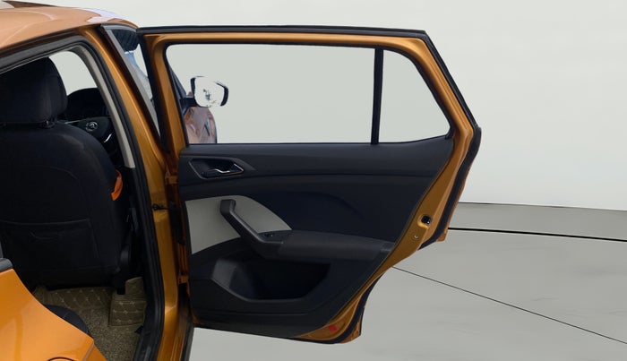 2023 Skoda KUSHAQ AMBITION 1.0L TSI AT, Petrol, Automatic, 30,383 km, RHS Rear Door