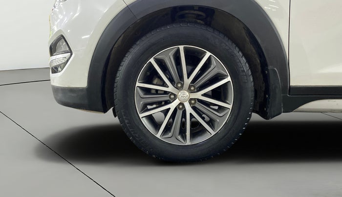 2018 Hyundai Tucson GLS 4WD AT DIESEL, Diesel, Automatic, 1,28,073 km, Left Front Wheel