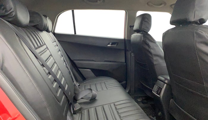 2016 Hyundai Creta SX PLUS AT 1.6 PETROL, Petrol, Automatic, 1,13,542 km, Right Side Rear Door Cabin