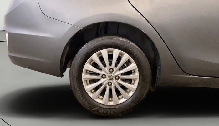 2023 Maruti Ciaz ZETA 1.5 SHVS MT PETROL, Petrol, Manual, 67,150 km, Right Rear Wheel