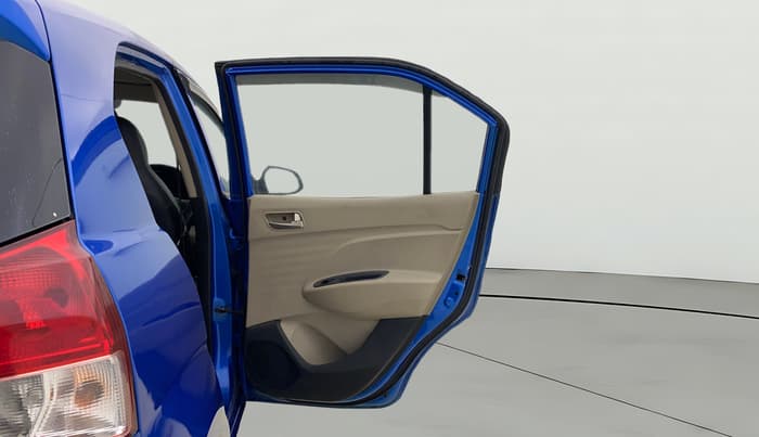 2018 Hyundai NEW SANTRO SPORTZ CNG, CNG, Manual, 1,25,446 km, RHS Rear Door