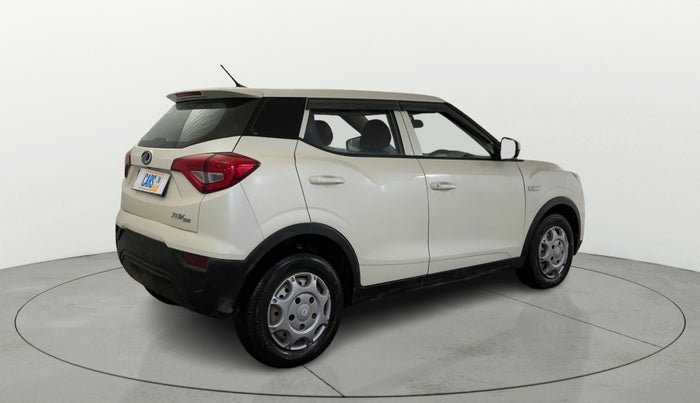 2021 Mahindra XUV300 W4 1.5 DIESEL, Diesel, Manual, 25,791 km, Right Back Diagonal