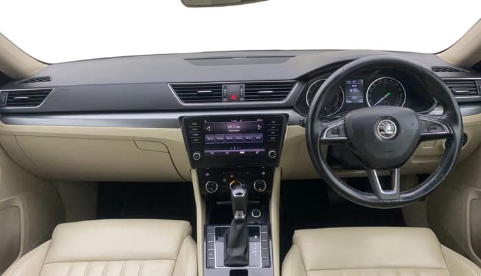 2018 Skoda Superb STYLE 1.8 TSI AT, Petrol, Automatic, 79,172 km, Dashboard