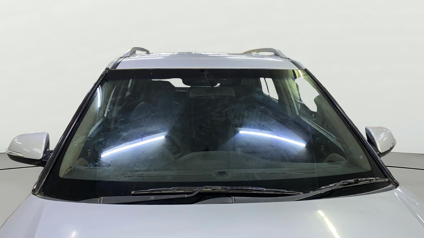2015 Hyundai Creta SX PLUS AT 1.6 DIESEL, Diesel, Automatic, 1,16,559 km, Front Windshield