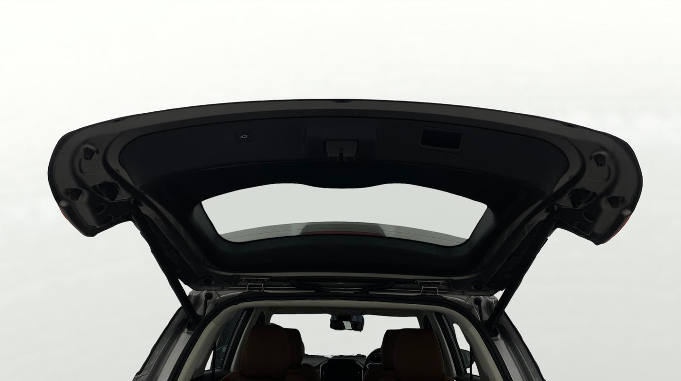 2022 MG HECTOR PLUS SHARP 1.5 PETROL TURBO CVT 6-STR, Petrol, Automatic, 61,701 km, Boot Door Open