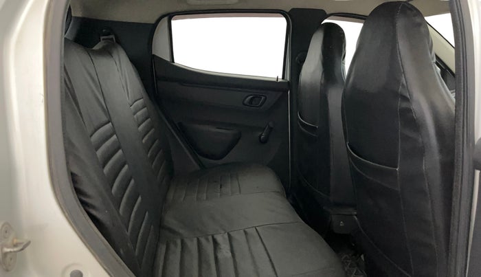 2016 Renault Kwid RXT 0.8, Petrol, Manual, 55,885 km, Right Side Rear Door Cabin