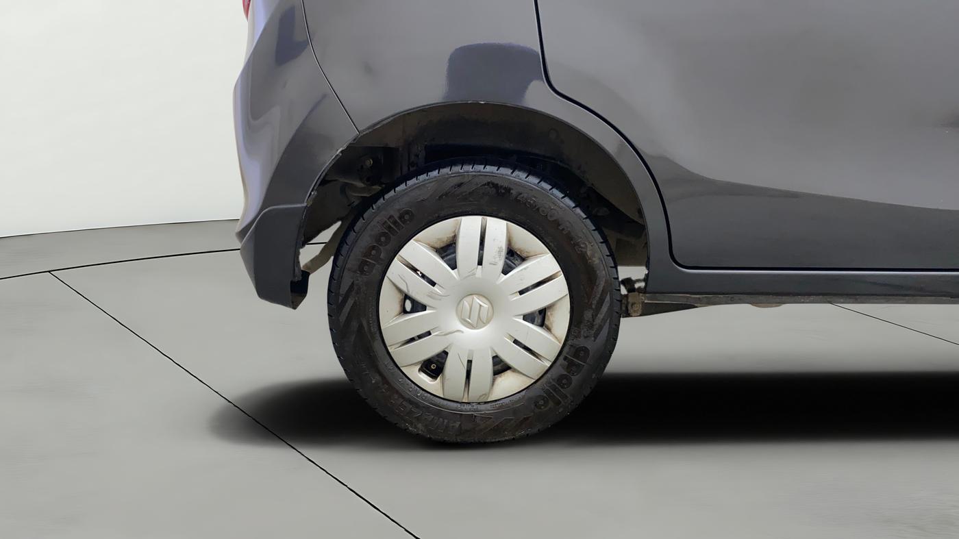 2021 Maruti Alto LXI CNG, CNG, Manual, 82,569 km, Right Rear Wheel