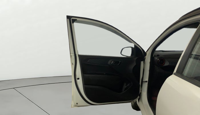 2020 Hyundai GRAND I10 NIOS SPORTZ 1.2 KAPPA VTVT DUAL TONE, Petrol, Manual, 15,964 km, LHS Front Door