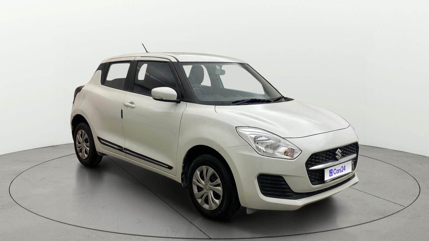 2022 Maruti Swift VXI AMT, Petrol, Automatic, 46,664 km, Right Front Diagonal