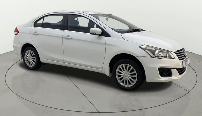 2017 Maruti Ciaz VXI+, Petrol, Manual, 1,09,244 km, Right Front Diagonal
