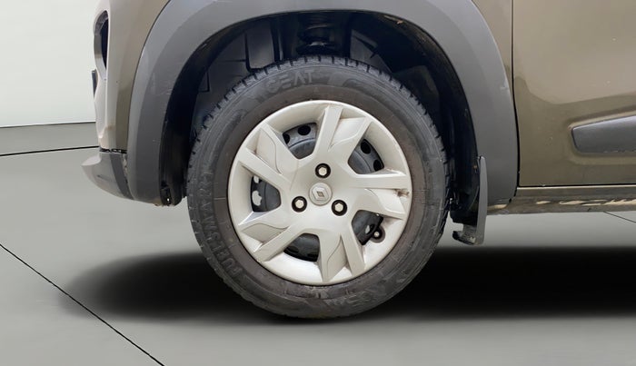 2019 Renault Kwid RXT 1.0 AMT, Petrol, Automatic, 28,718 km, Left Front Wheel
