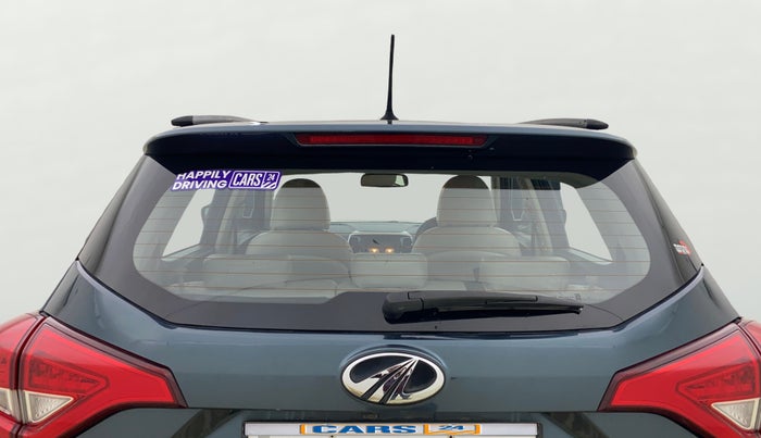 2022 Mahindra XUV300 W8 (O) 1.2 PETROL AMT, Petrol, Automatic, 26,264 km, Rear Windshield