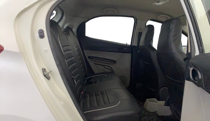 2018 Tata Tiago WIZZ EDITION PETROL, Petrol, Manual, 61,883 km, Right Side Rear Door Cabin