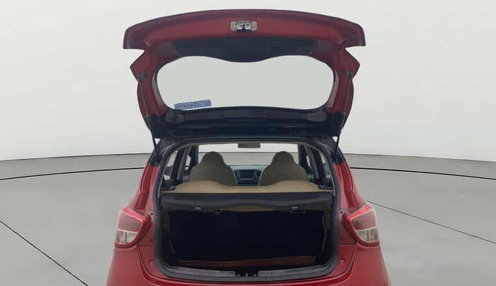 2018 Hyundai Grand i10 SPORTZ 1.2 KAPPA VTVT DUAL TONE, Petrol, Manual, 59,136 km, Boot Open Zoomed View