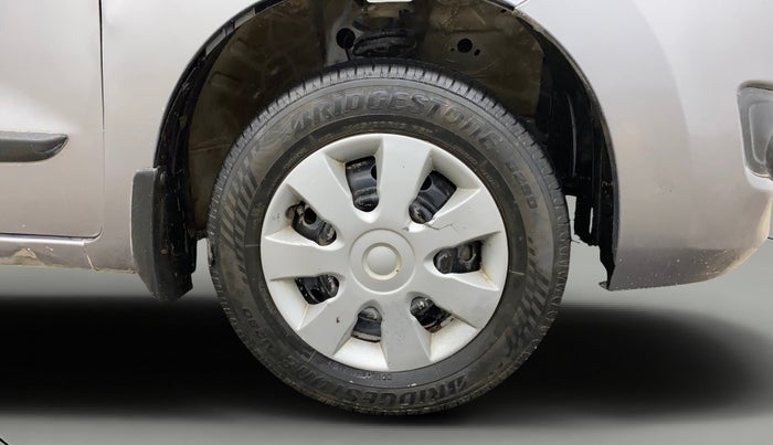 2014 Maruti Wagon R 1.0 LXI, Petrol, Manual, 22,546 km, Right Front Wheel