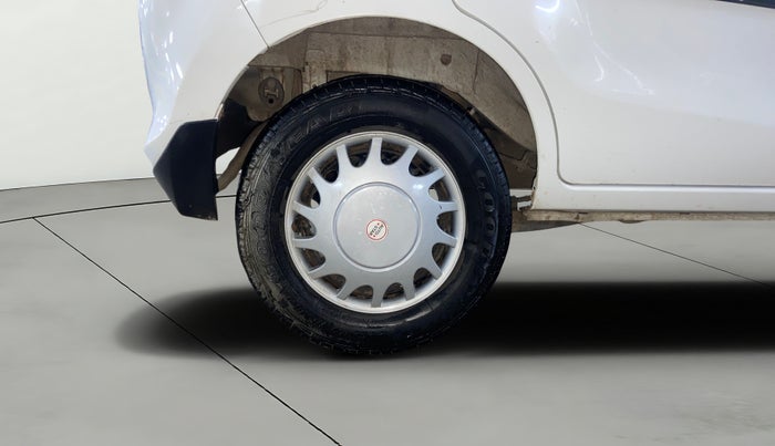2017 Maruti Alto 800 LXI, Petrol, Manual, 45,038 km, Right Rear Wheel