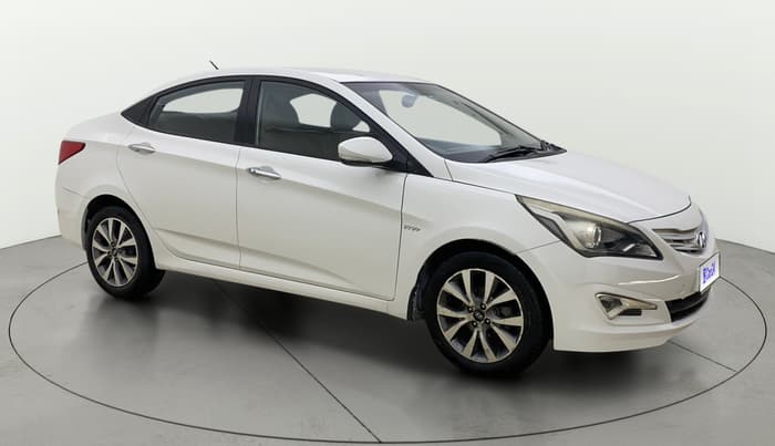 2015 Hyundai Verna FLUIDIC 1.6 VTVT SX, Petrol, Manual, 51,445 km, Right Front Diagonal