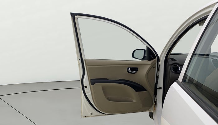 2015 Hyundai i10 SPORTZ 1.1, Petrol, Manual, 58,004 km, LHS Front Door