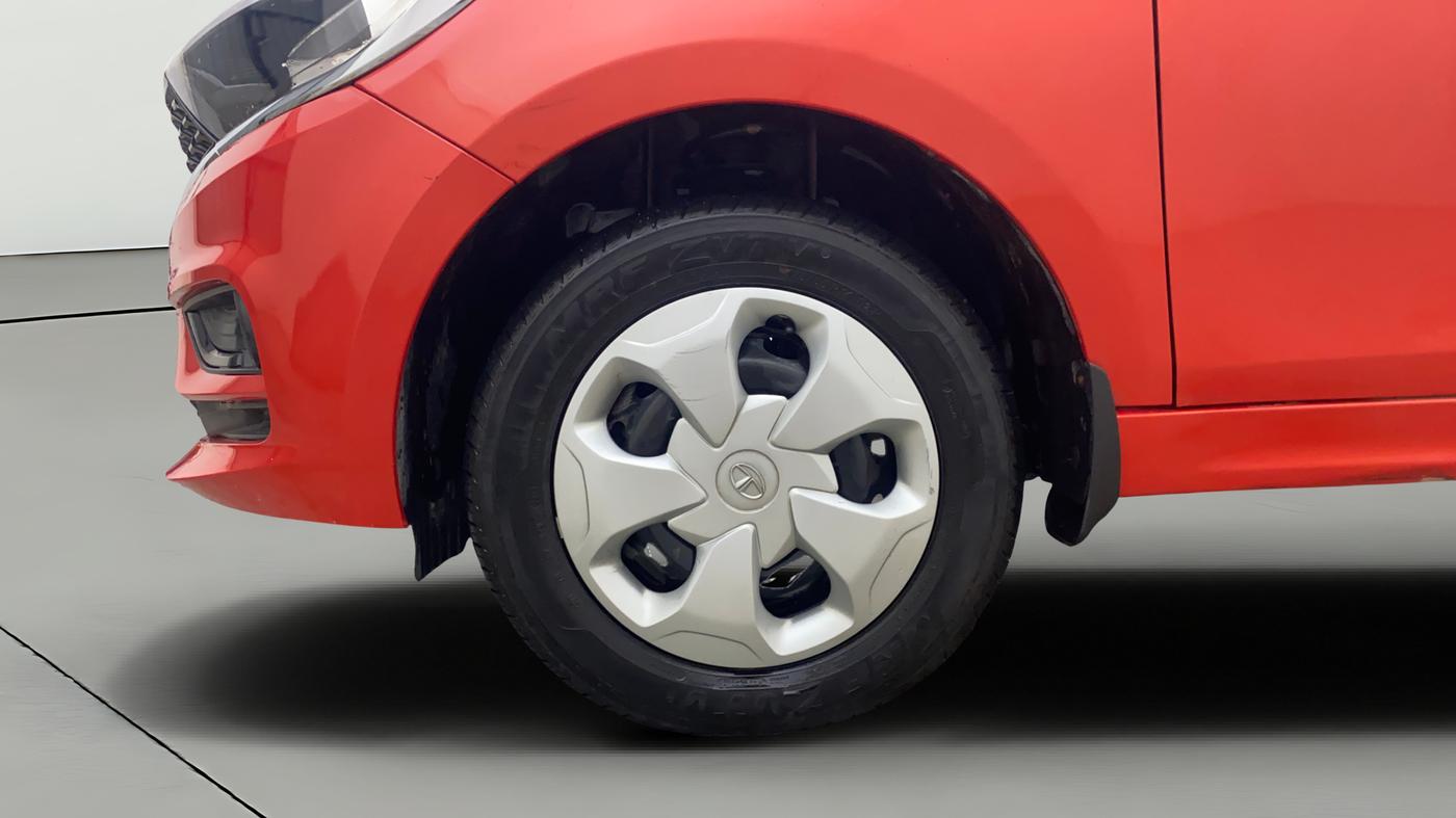 2023 Tata Tiago XT (O) PETROL, Petrol, Manual, 1,632 km, Left Front Wheel