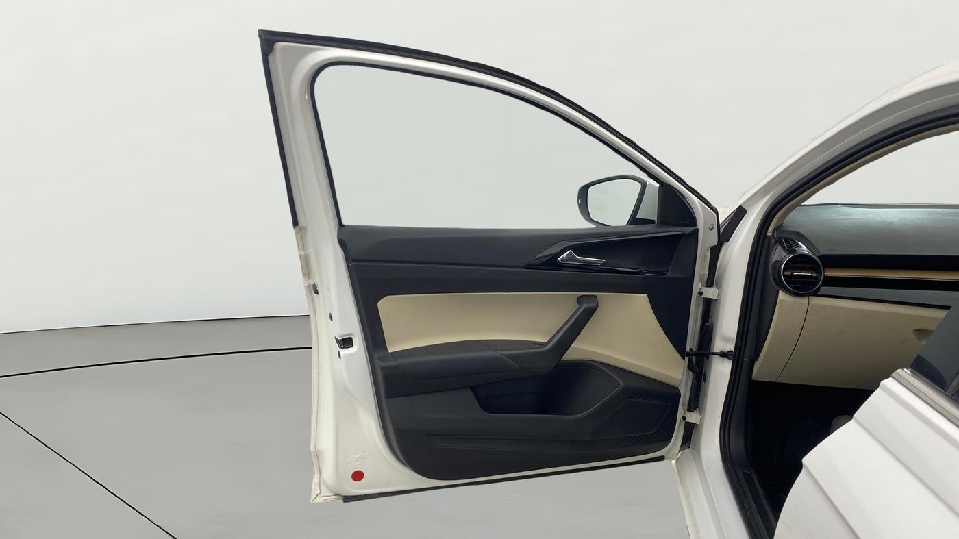 2022 Skoda SLAVIA STYLE 1.0L TSI AT, Petrol, Automatic, 34,915 km, LHS Front Door