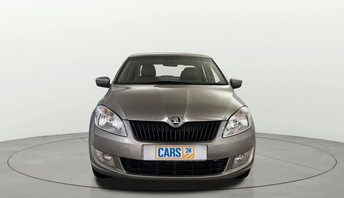2014 Skoda Rapid AMBITION 1.6 MPI MT PLUS, Petrol, Manual, 61,039 km, Front