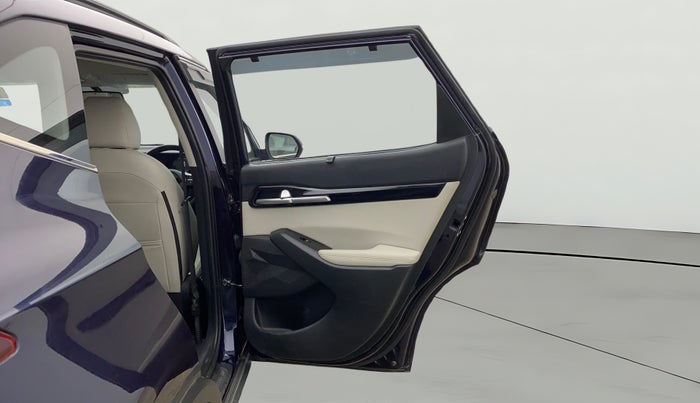 2023 KIA SELTOS  HTX 1.5 PETROL MT, Petrol, Manual, 13,029 km, RHS Rear Door