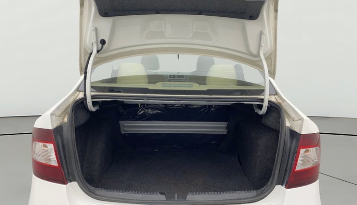 2019 Skoda Rapid STYLE 1.6 MPI AT, Petrol, Automatic, 49,097 km, Boot Open Zoomed View