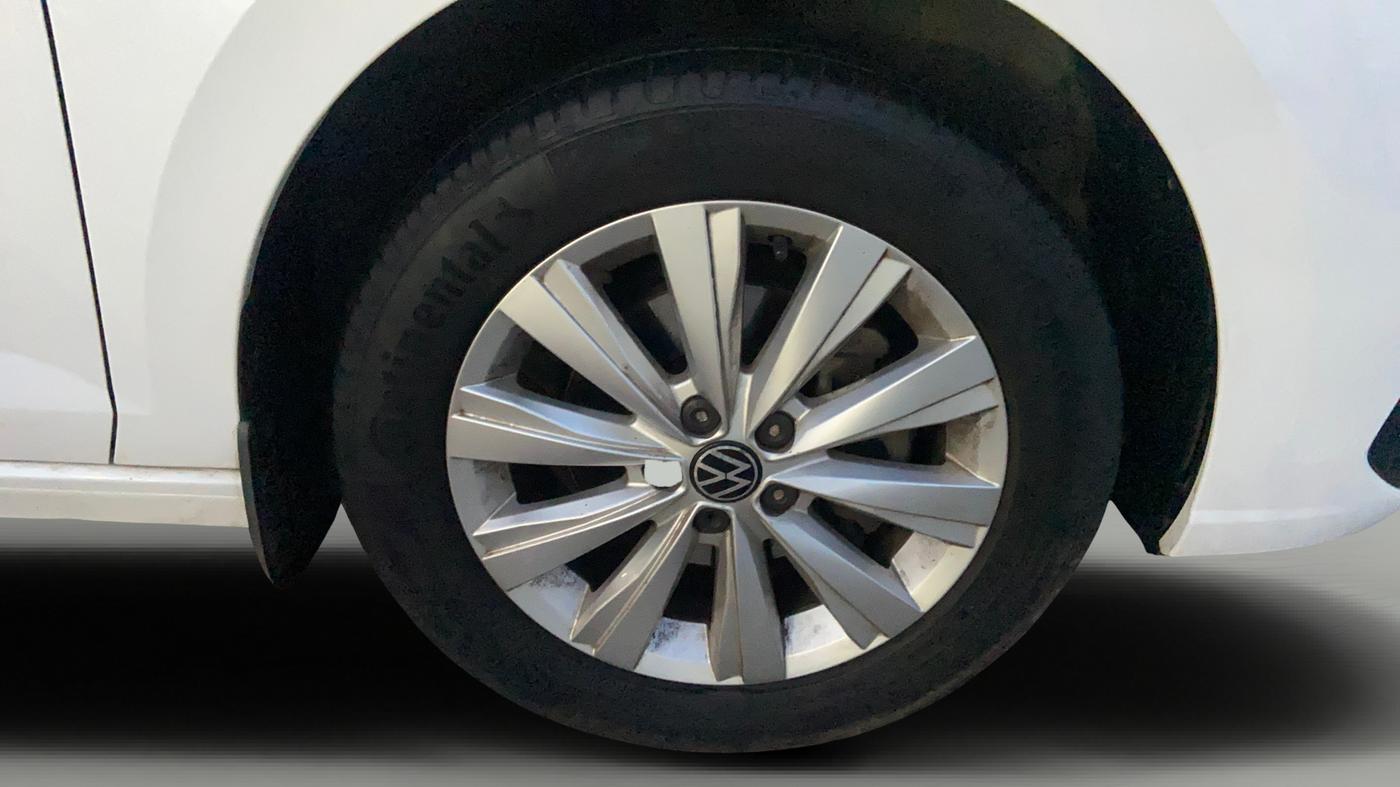 2022 Volkswagen VIRTUS HIGHLINE TSI 1.0 MT, Petrol, Manual, 79,865 km, Right Front Wheel