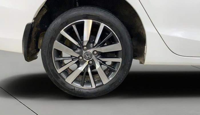 2022 Honda City 1.5L I-VTEC ZX CVT, Petrol, Automatic, 47,008 km, Right Rear Wheel