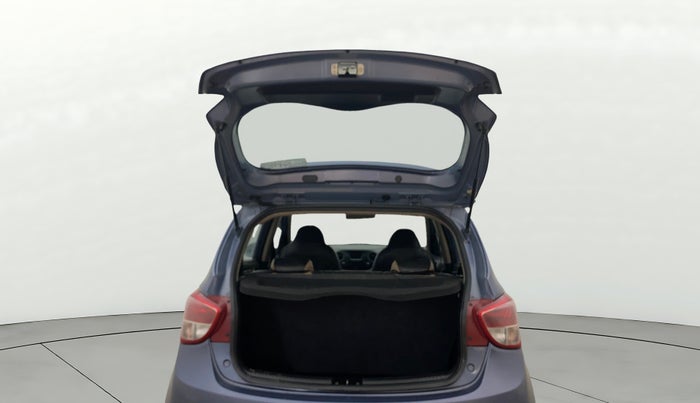 2015 Hyundai Grand i10 ASTA 1.2 KAPPA VTVT, Petrol, Manual, 31,703 km, Boot Door Open