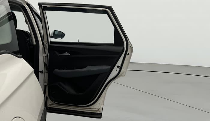2021 MG HECTOR SUPER 1.5 PETROL, Petrol, Manual, 23,961 km, RHS Rear Door