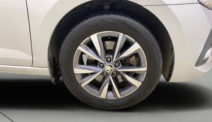 2022 Skoda SLAVIA STYLE 1.5L TSI DSG, Petrol, Automatic, 70,942 km, Right Front Wheel