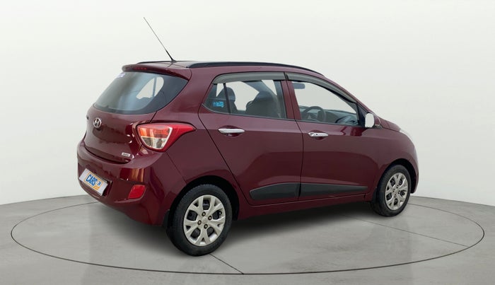2014 Hyundai Grand i10 SPORTZ AT 1.2 KAPPA VTVT, Petrol, Automatic, 1,10,190 km, Right Back Diagonal