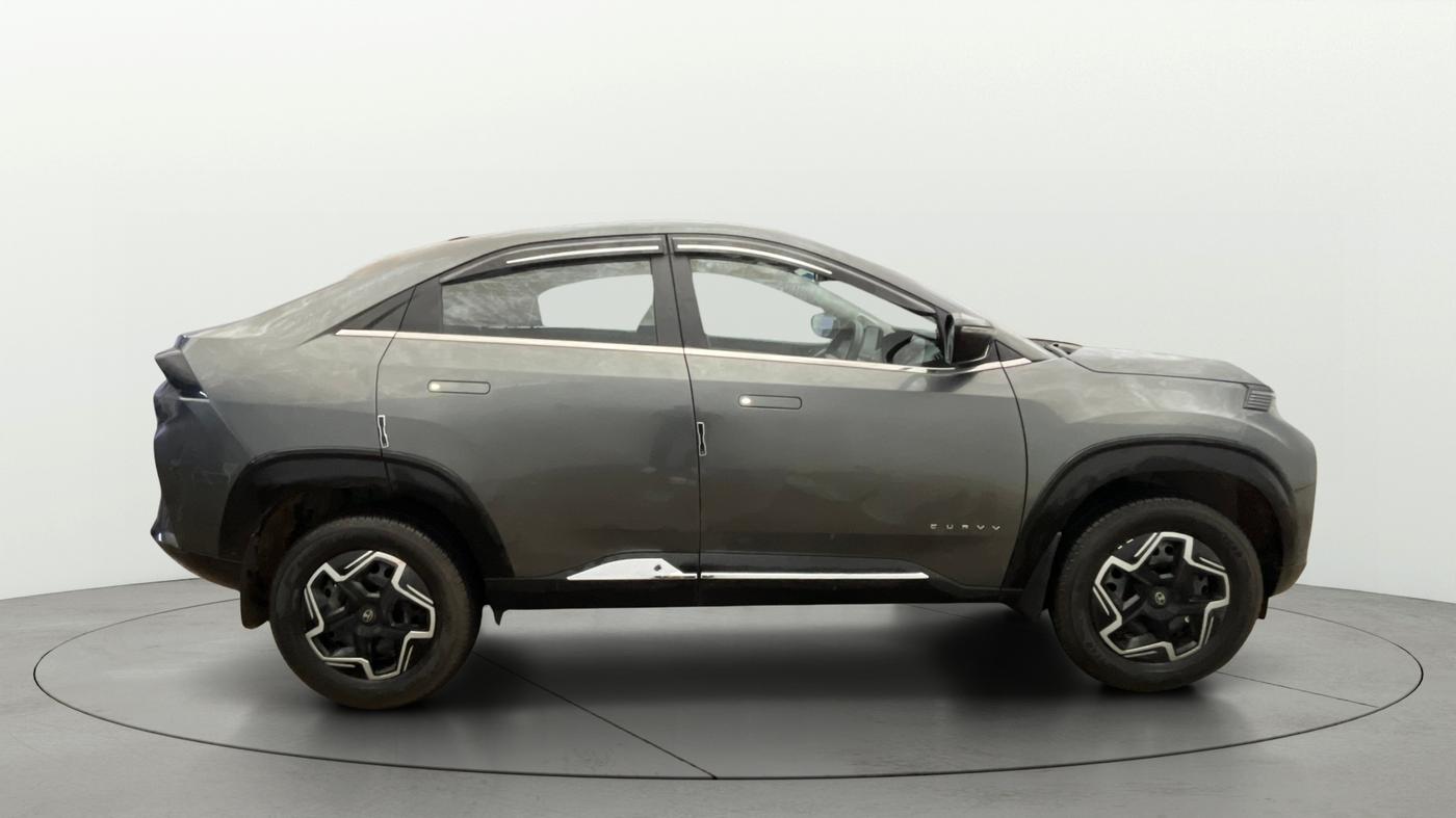2025 Tata Curvv Pure Plus 1.2 Petrol 7DCA, Petrol, Automatic, 10,215 km, Right Side View