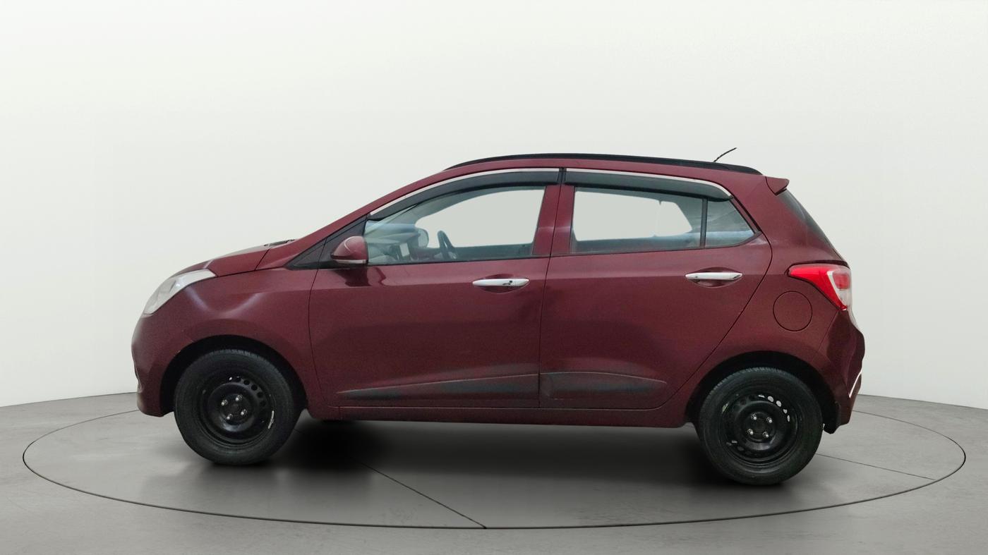 2013 Hyundai Grand i10 SPORTZ 1.2 KAPPA VTVT, Petrol, Manual, 1,17,049 km, Left Side