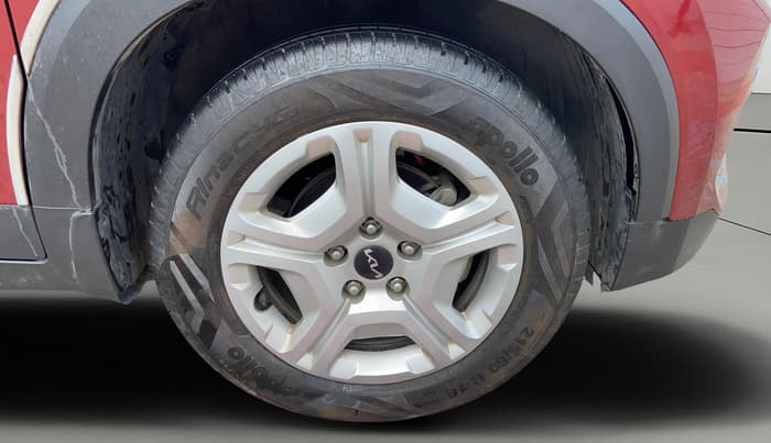 2023 KIA SONET HTX PLUS 1.0 IMT, Petrol, Manual, 17,702 km, Right Front Wheel
