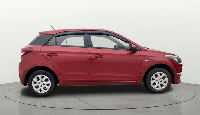 2015 Hyundai Elite i20 MAGNA 1.2, Petrol, Manual, 40,311 km, Right Side View