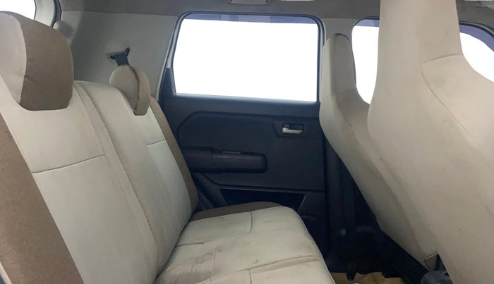 2020 Maruti New Wagon-R VXI (O) 1.0, Petrol, Manual, 85,586 km, Right Side Rear Door Cabin