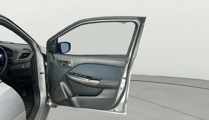 2021 Toyota Glanza G, Petrol, Manual, 75,777 km, RHS Front Door