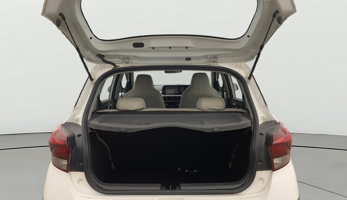 2023 Hyundai GRAND I10 NIOS SPORTZ AMT 1.2 KAPPA VTVT, Petrol, Automatic, 53,757 km, Boot Open Zoomed View