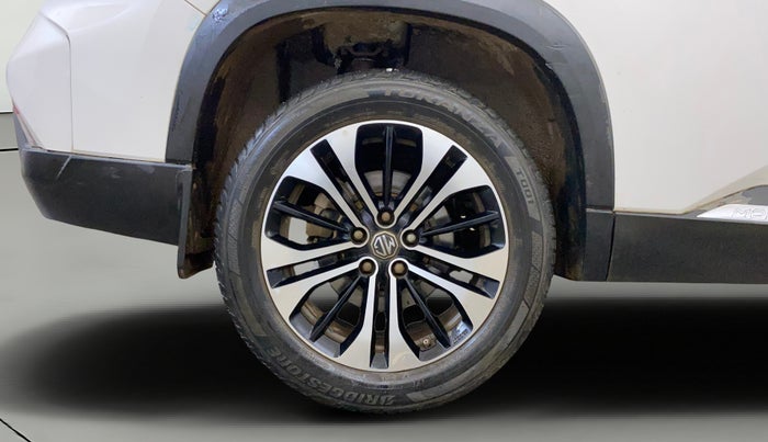 2023 MG HECTOR SHARP PRO 1.5 PETROL TURBO CVT PETROL, Petrol, Automatic, 68,526 km, Right Rear Wheel